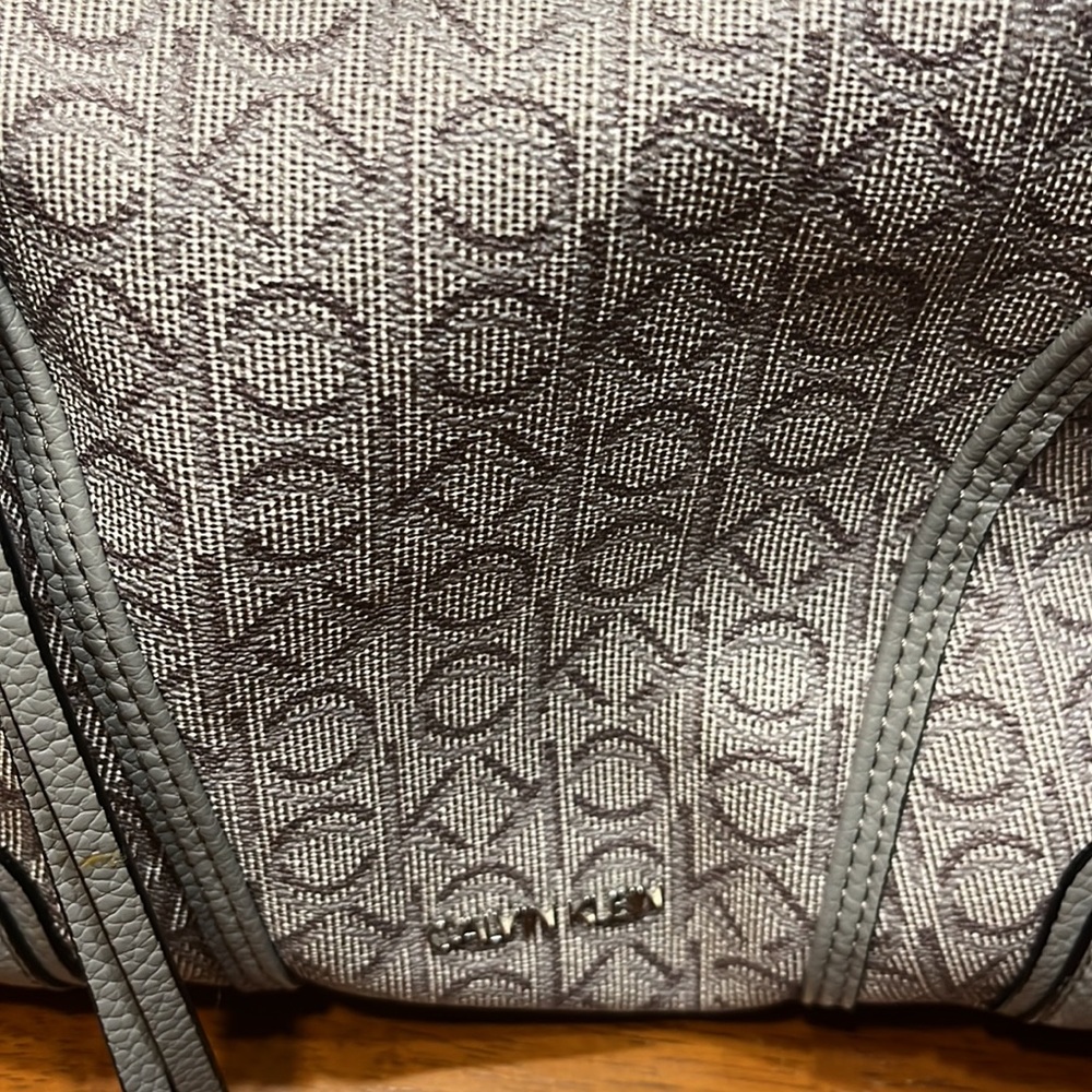 Calvin Klein handbag - Picture 2 of 7
